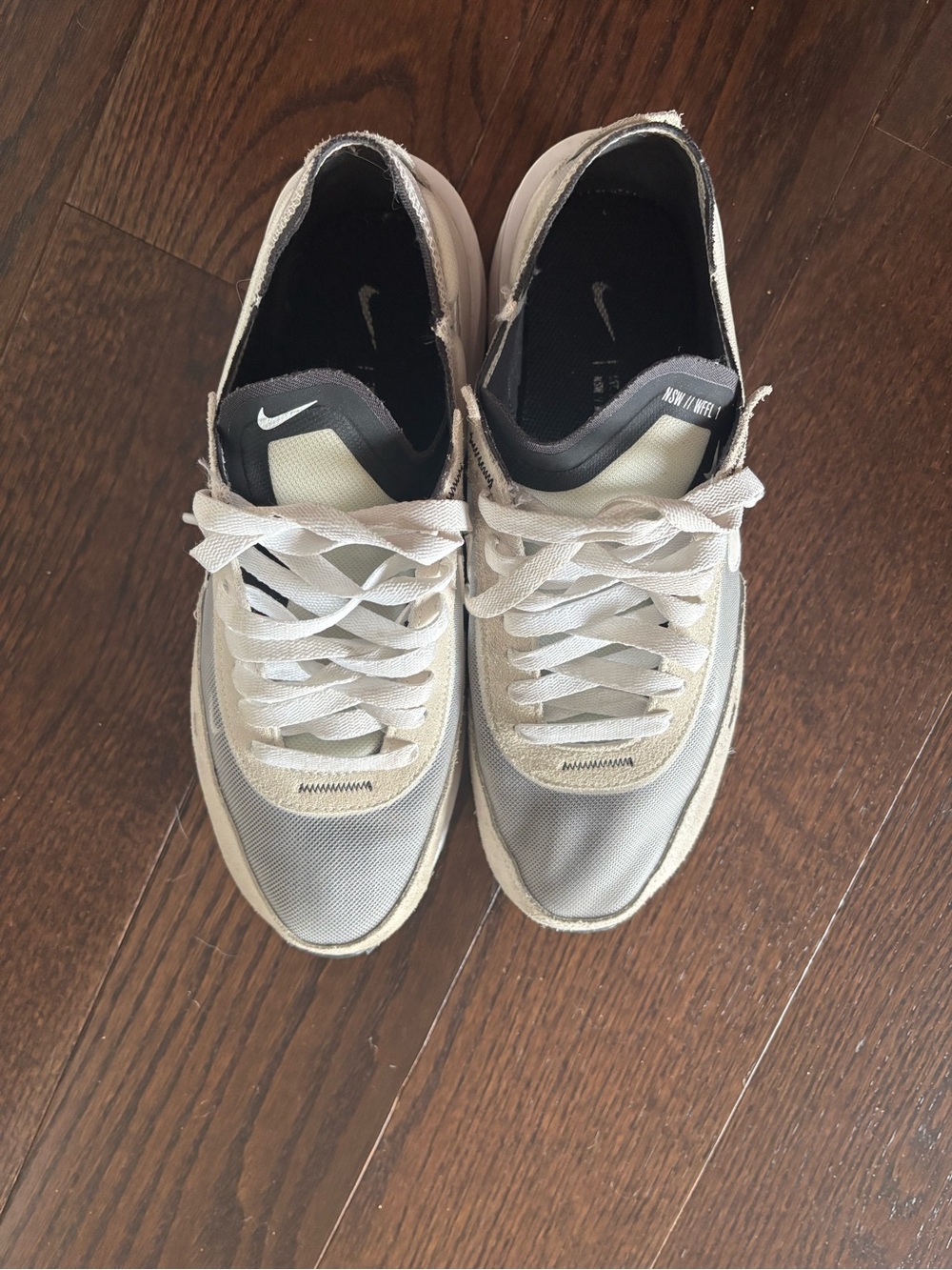 Nike Waffle One 'Summit White' Shoes - Picture 2 of 6